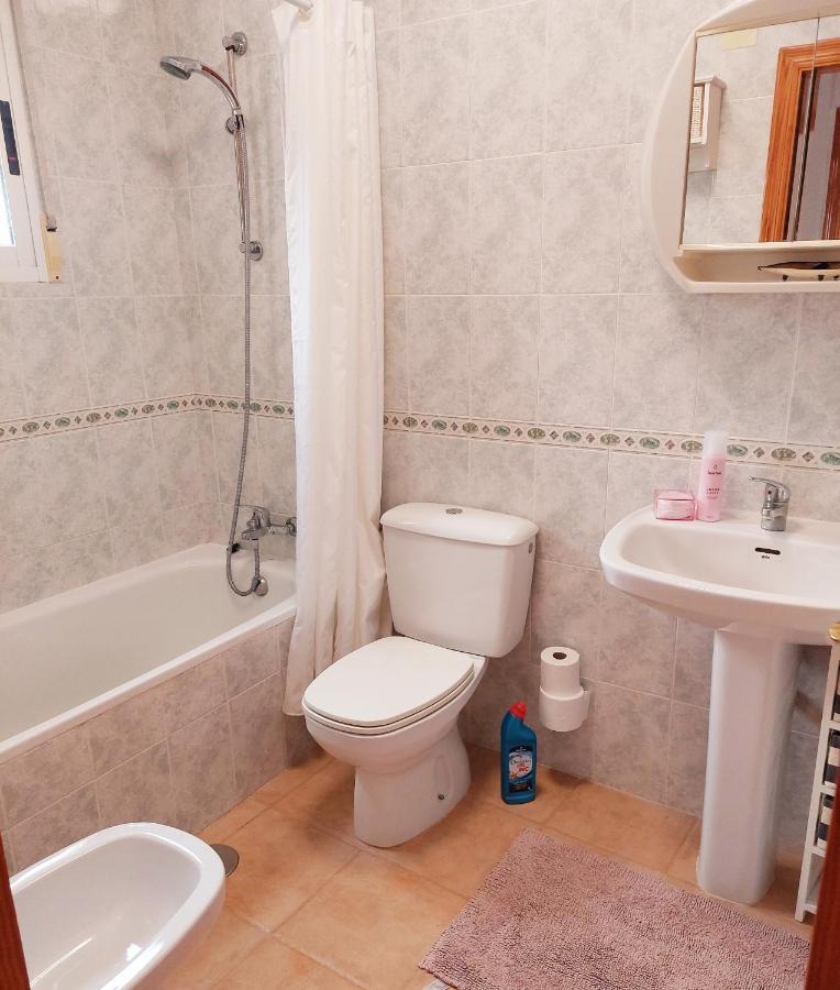 Fabulous Detached Large Villa 5 Bedrooms 3 Bathrooms Backing Onto Villamartin Golf Course Zewnętrze zdjęcie